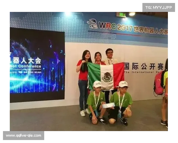 双胞胎车手同场竞技，照片对比引发网友热议