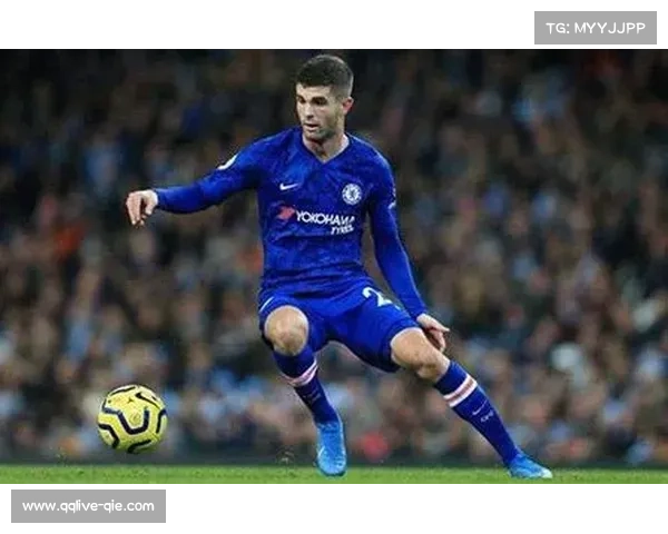 吉鲁头球摆渡，普利西奇凌空抽射破门